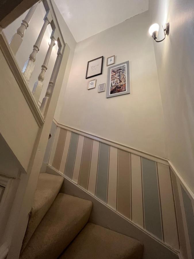 18Th Century Townhouse In Chester City Centre Villa ภายนอก รูปภาพ